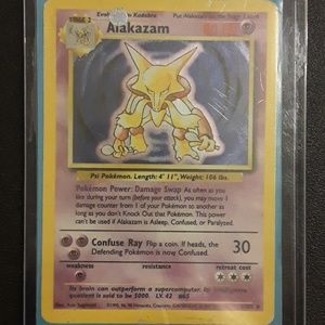 REAR Alakazam Holographic Pokemon trading card